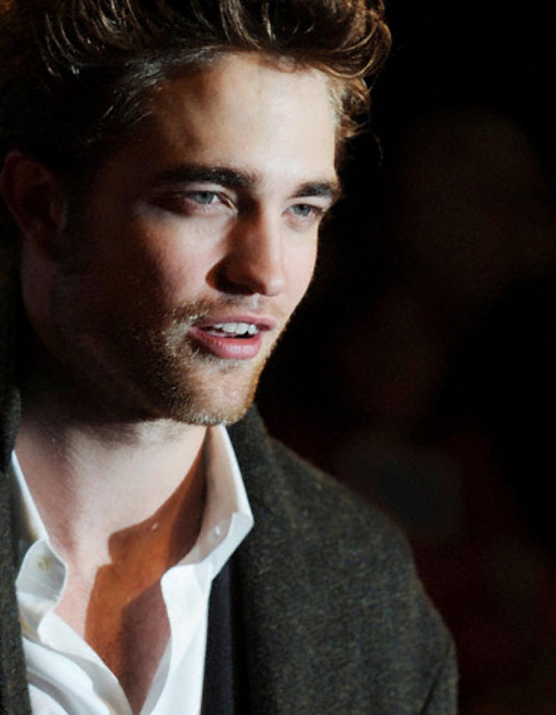 London Fan Event 42-23745103