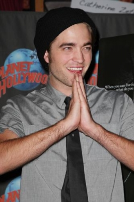 planet-hollywood1