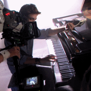 Robert Pattinson Playing Piano on Celebrity  Robert Pattinson Playing Piano