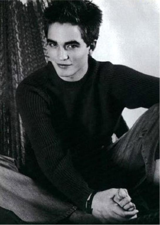 2003-modelling-shot 2003-modelling-shot