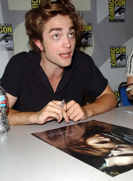 Rob signing posters2