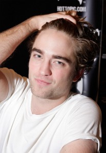 rob-hair-pulled-back rob-hair-pulled-back