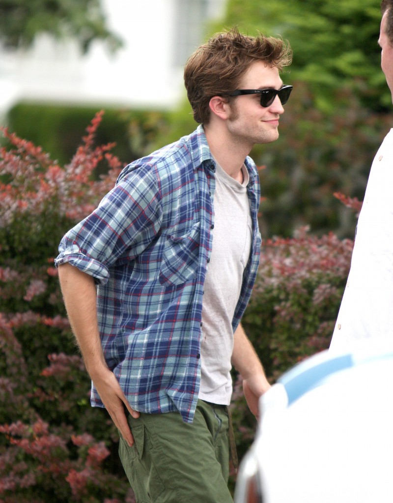 Robert Pattinson Robert Pattinson