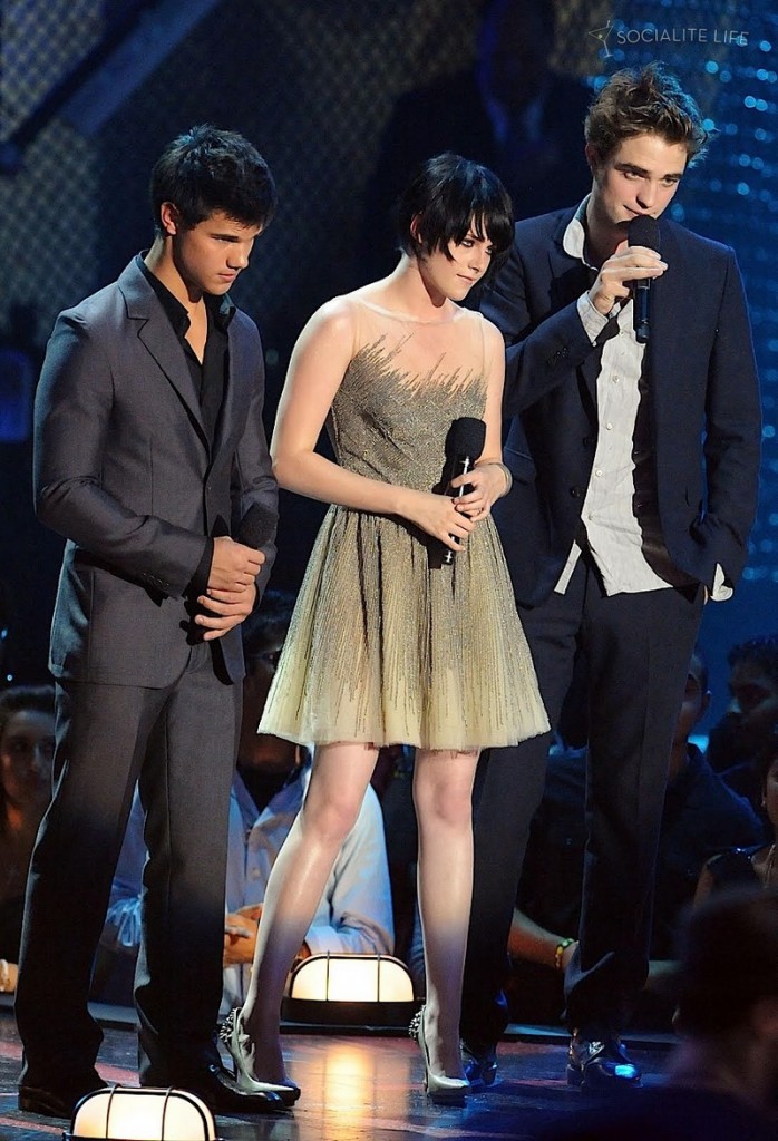 rob-ks-and-tl-onstage