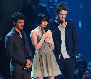 rob-vma