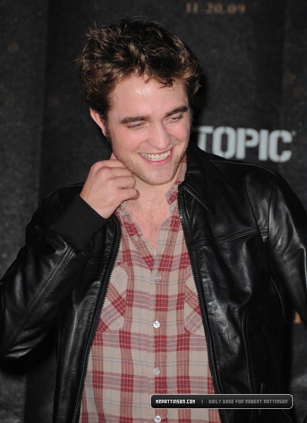 Hot Topic 6 Nov 09