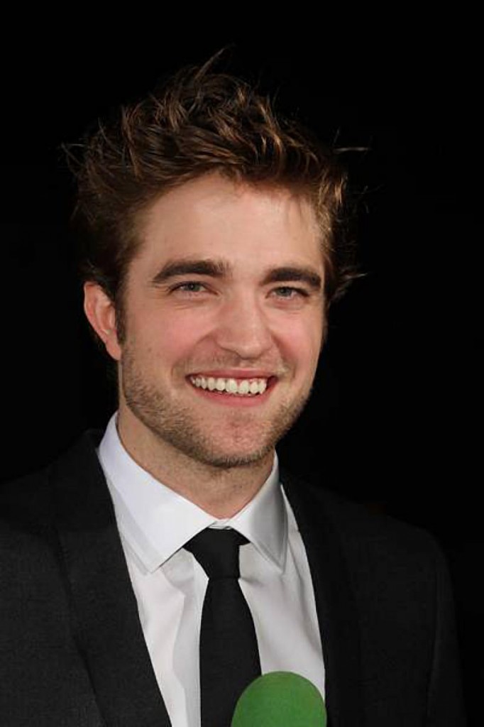 Robert Pattinson4