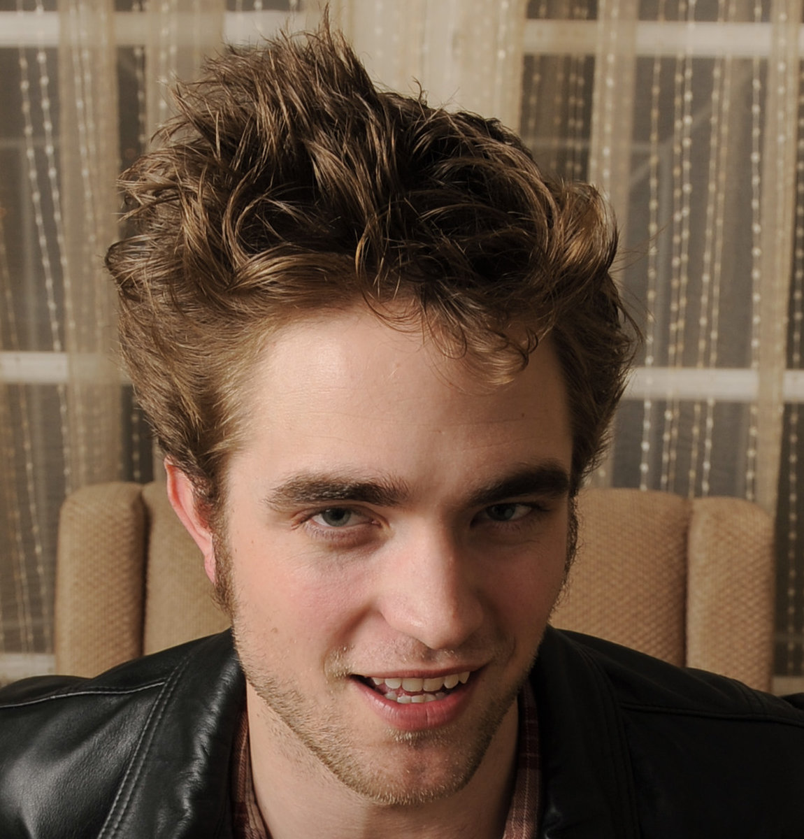 Robert Pattinson Portrait3 Robert Pattinson Portrait3
