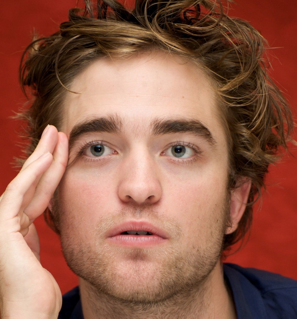 Robert Pattinson at the "Twilight" press conference at the Beverly Wilshire Hotel on November 8, 2008 in Beverly Hills, California.