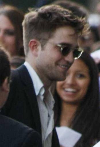 rob-arriving-at-kimmel rob-arriving-at-kimmel