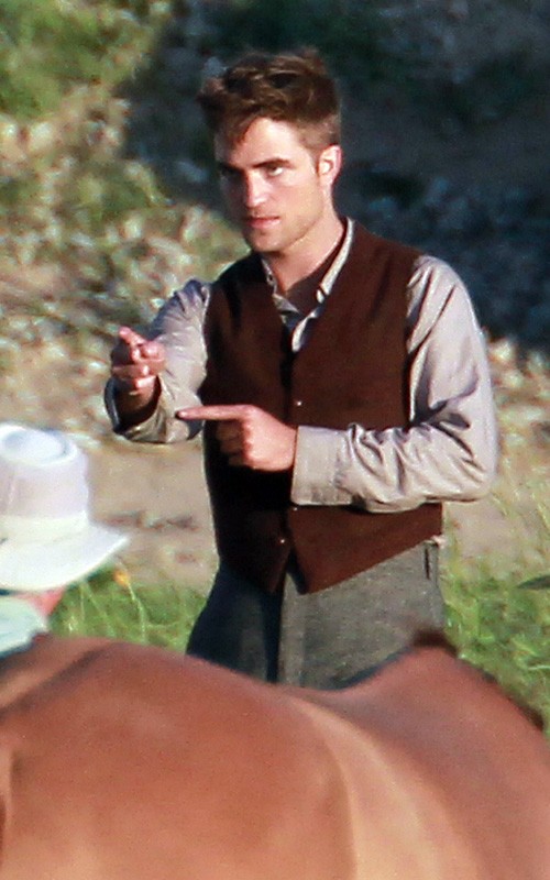 rob-as-jacob-2 rob-as-jacob-2
