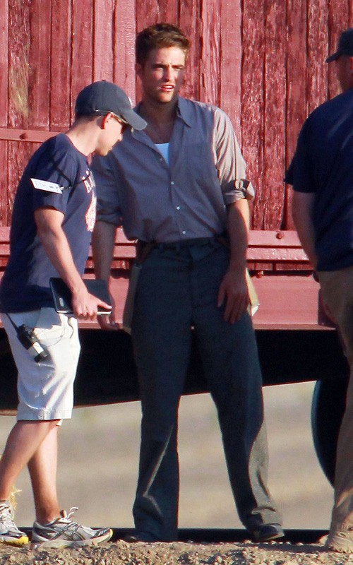 rob-as-jacob-4 rob-as-jacob-4
