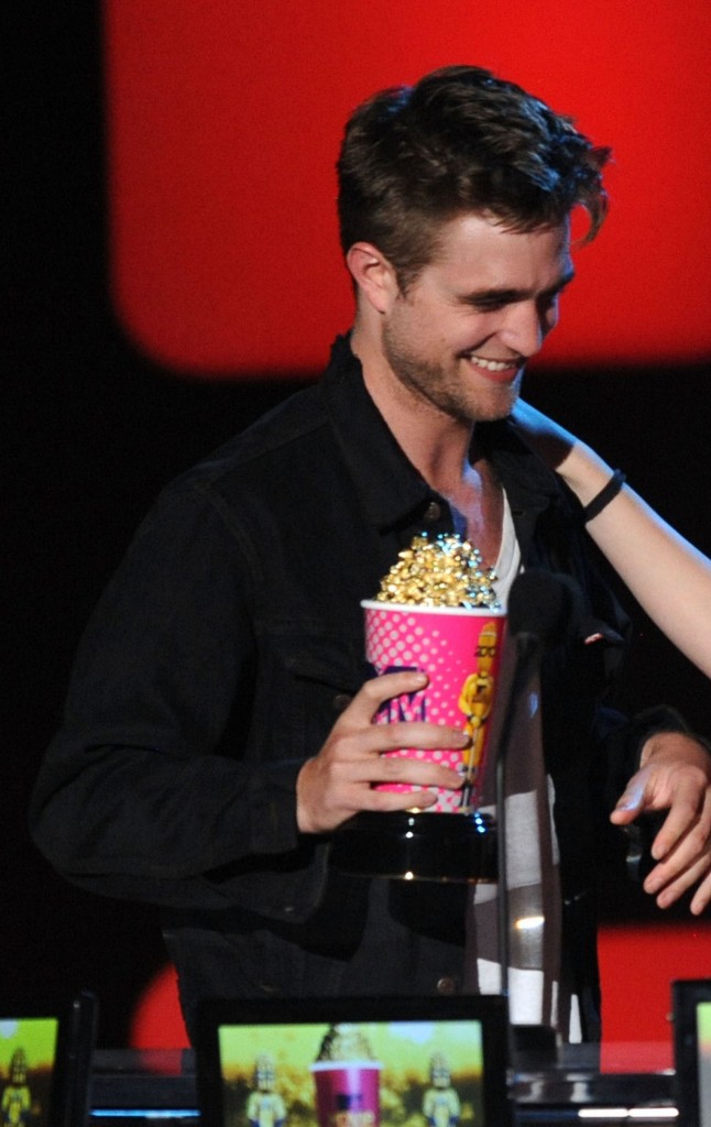 rob-mtv-awards-4