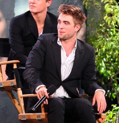 rob-on-jimmy-kimmel-10 rob-on-jimmy-kimmel-10