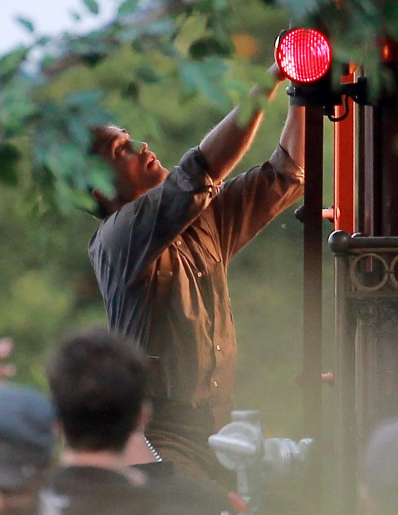 Rob on set 1