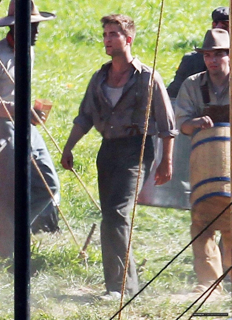 rob-on-set-4