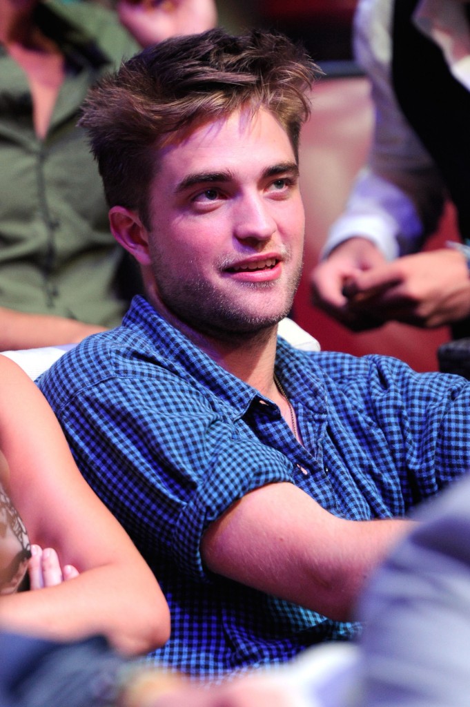 Robert Pattinson