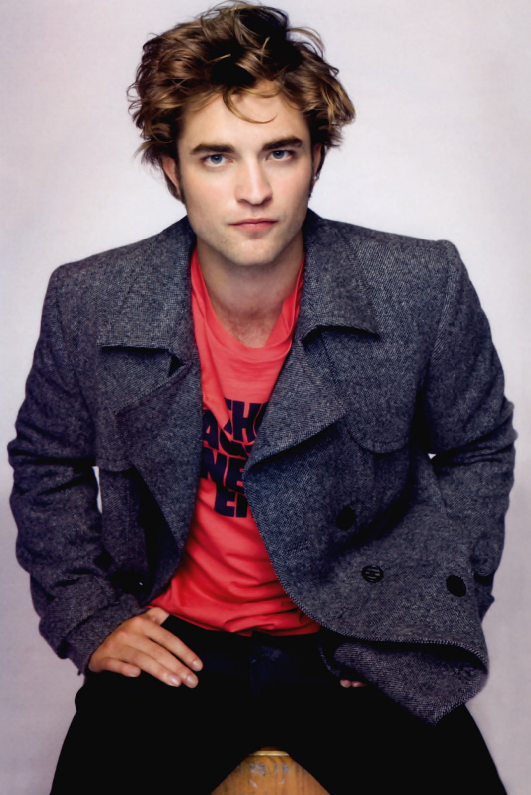 Robert Pattinson Australia » Blog Archive » 2 Teen Mag Pics Detagged1069 x 1600