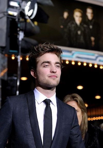rob-on-red-carpet-13