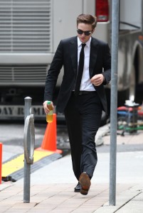 HQ (3)