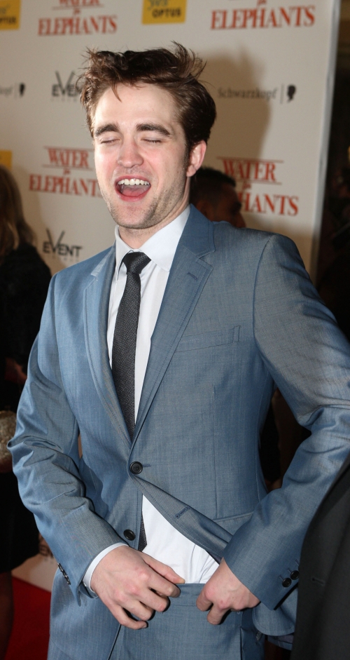 WFESydneyredcarpet-77-t.jpg