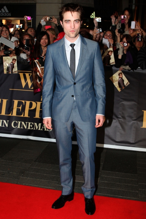 WFESydneyredcarpet-781-t.jpg