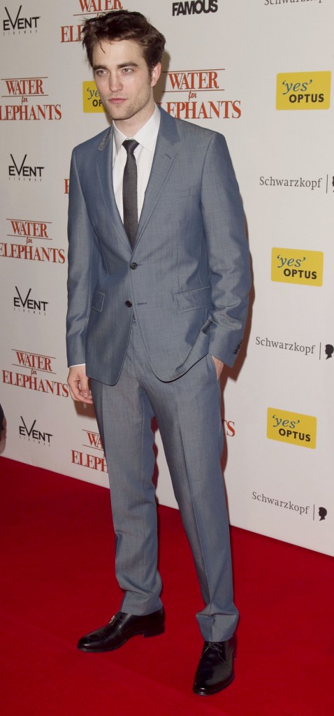 WFESydneyredcarpet (97)