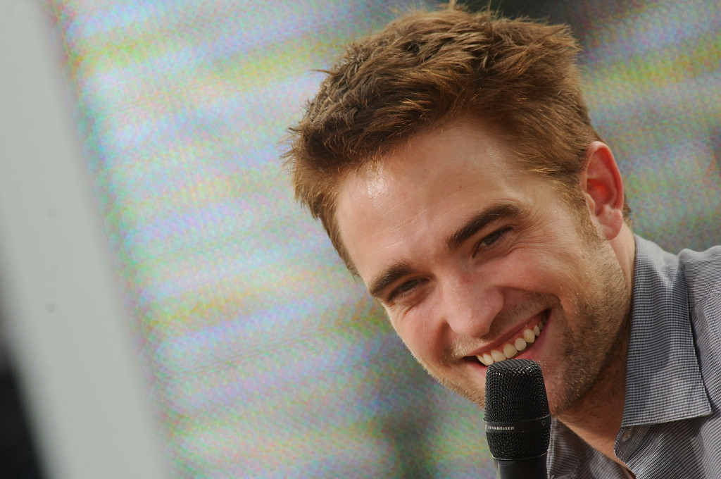Rob On Le Grand Journal (38)