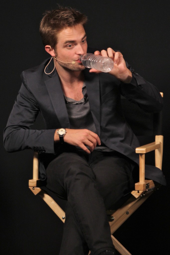 Cosmo Promo 201227